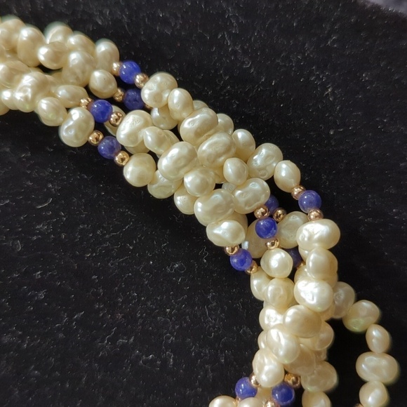 Unbranded 5-Strand Faux Pearl Beaded Necklace - Picture 2 of 5
